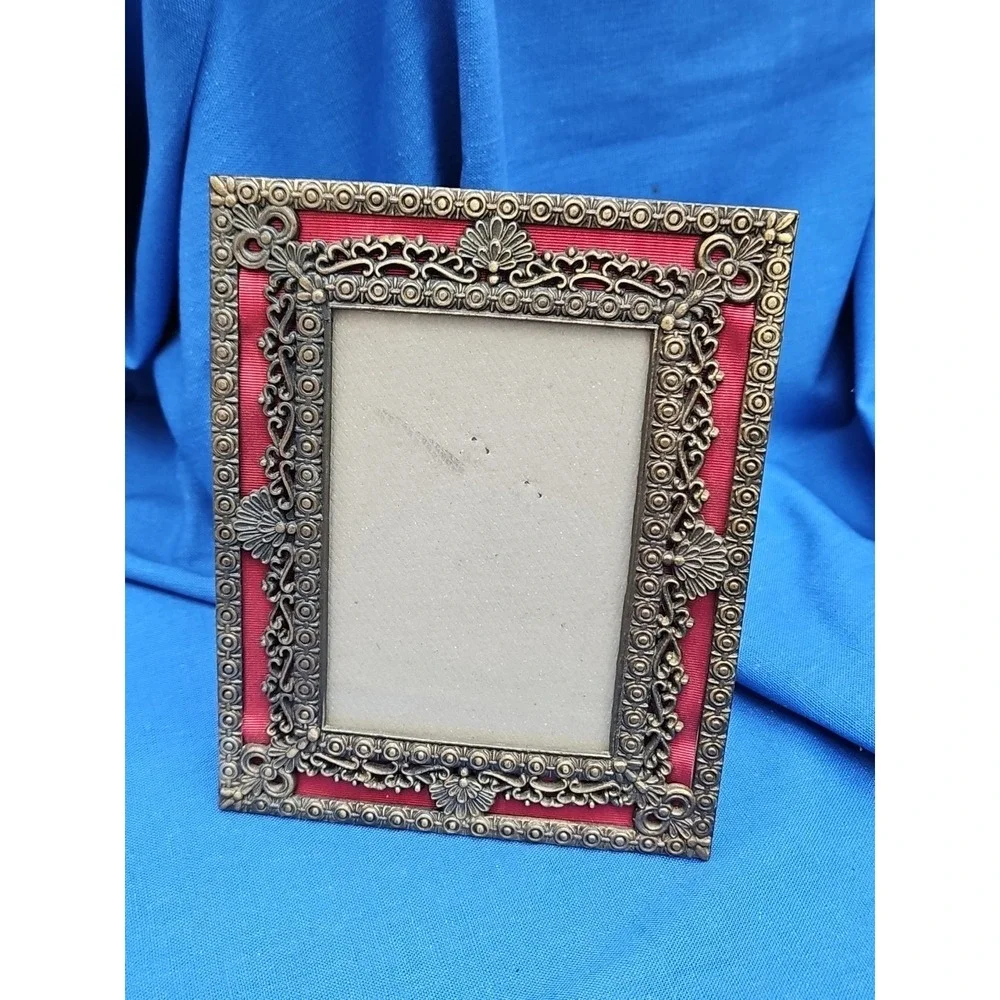 Victorian Brass Red‎ Photo Picture Frame Ornate Tabletop Weston Gallery 5x3.5
